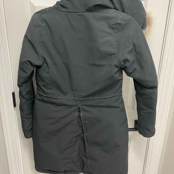Canada Goose Rossclair Women’s Parka - Picture 4 of 5